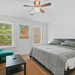 Close To Howard University , Unit #2